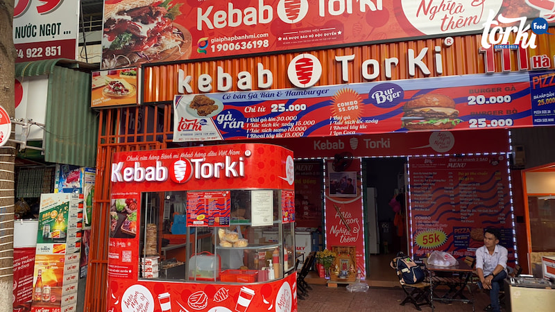 cac-chuoi-cua-hang-nhuong-quyen-thuong-hieu-kinh-doanh-an-uong-dang-dien-ra-soi-dong-o-thi-truong-viet-nam