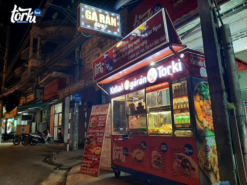 hien-cac-cua-hang-nhuong-quyen-my-y-cua-torki-food-dang-hoat-dong-soi-noi-tren-thi-truong