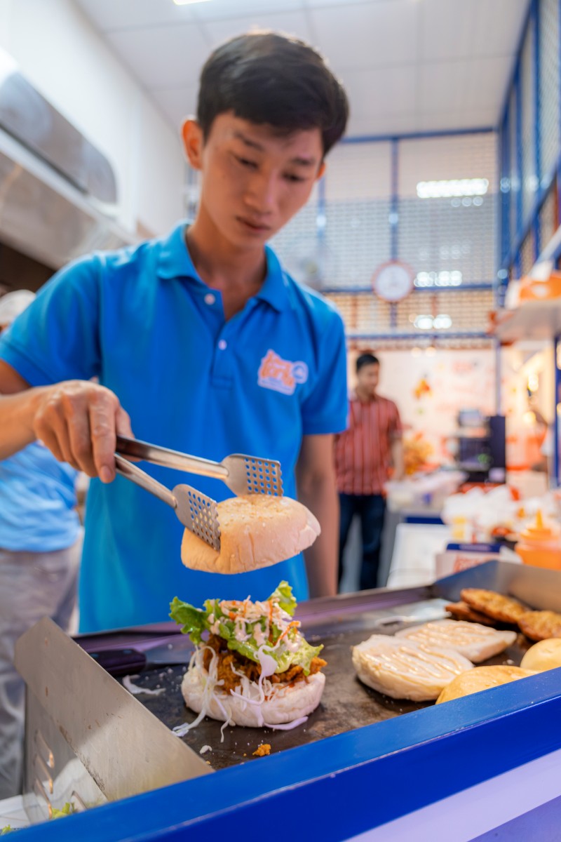 Cơ hội tăng trưởng của bánh mì hamburger trong ngành F&B