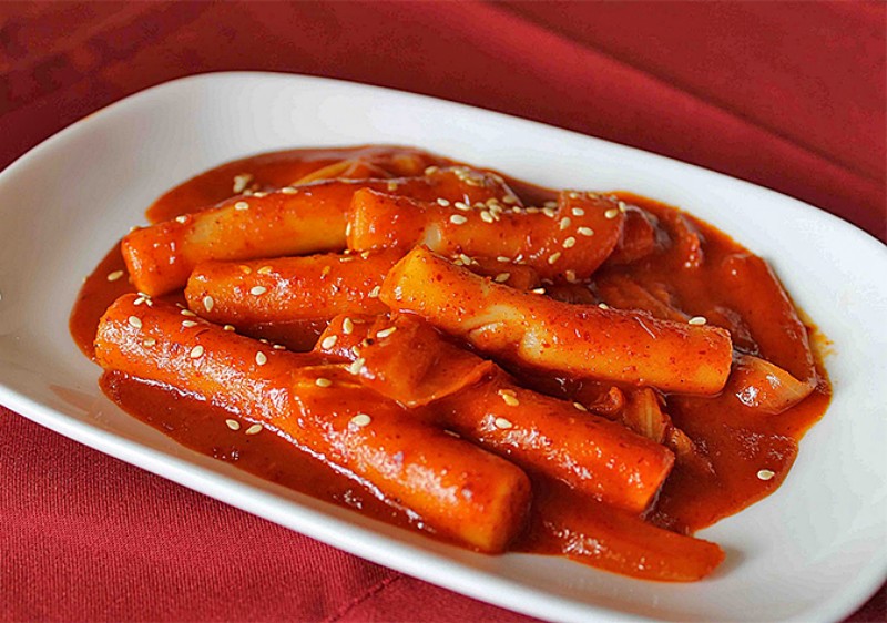 Tokbokki – Món ăn vặt Hàn Quốc cực hot giới trẻ mê mẩn