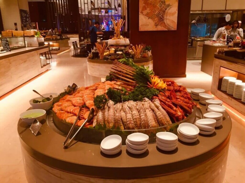 Quy trình phục vụ và quản lý chất lượng tại nhà hàng buffet