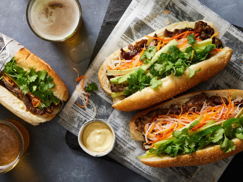 Bánh mì Việt Nam – Từ góc phố đến bản đồ ẩm thực thế giới