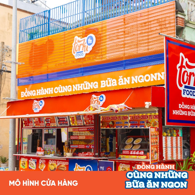 Torki Food đầu tư nâng cấp biển hiệu trong hệ thống