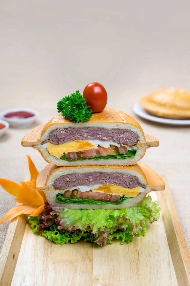 Đặc điểm nổi bật của Burger Đĩa Bay