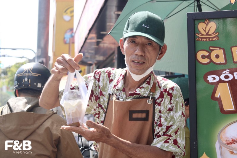 Tìm hiểu cách Cà phê Muối Chú Long phát triển thương hiệu