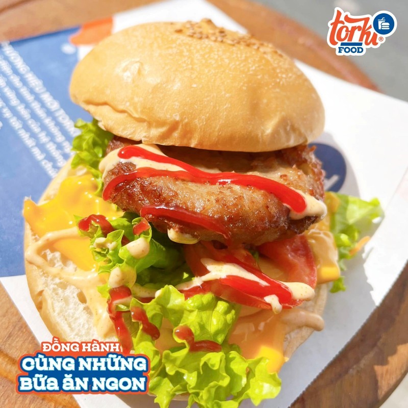 Tại sao hamburger bò Torki Food lại được lòng giới trẻ đến vậy?