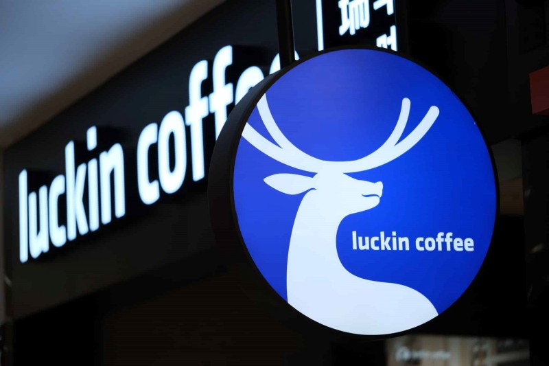 Bài học kinh doanh từ trường hợp của Luckin Coffee