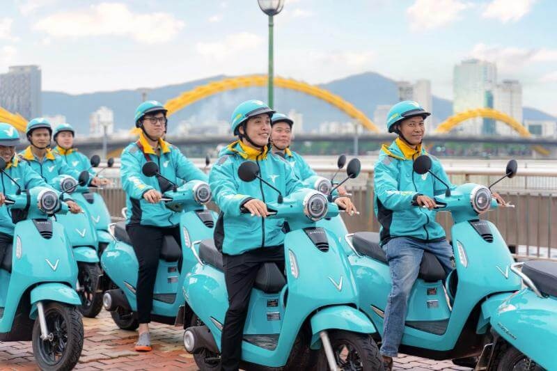 Bối cảnh chuyển dịch sang dịch vụ giao đồ ăn SM Ngon