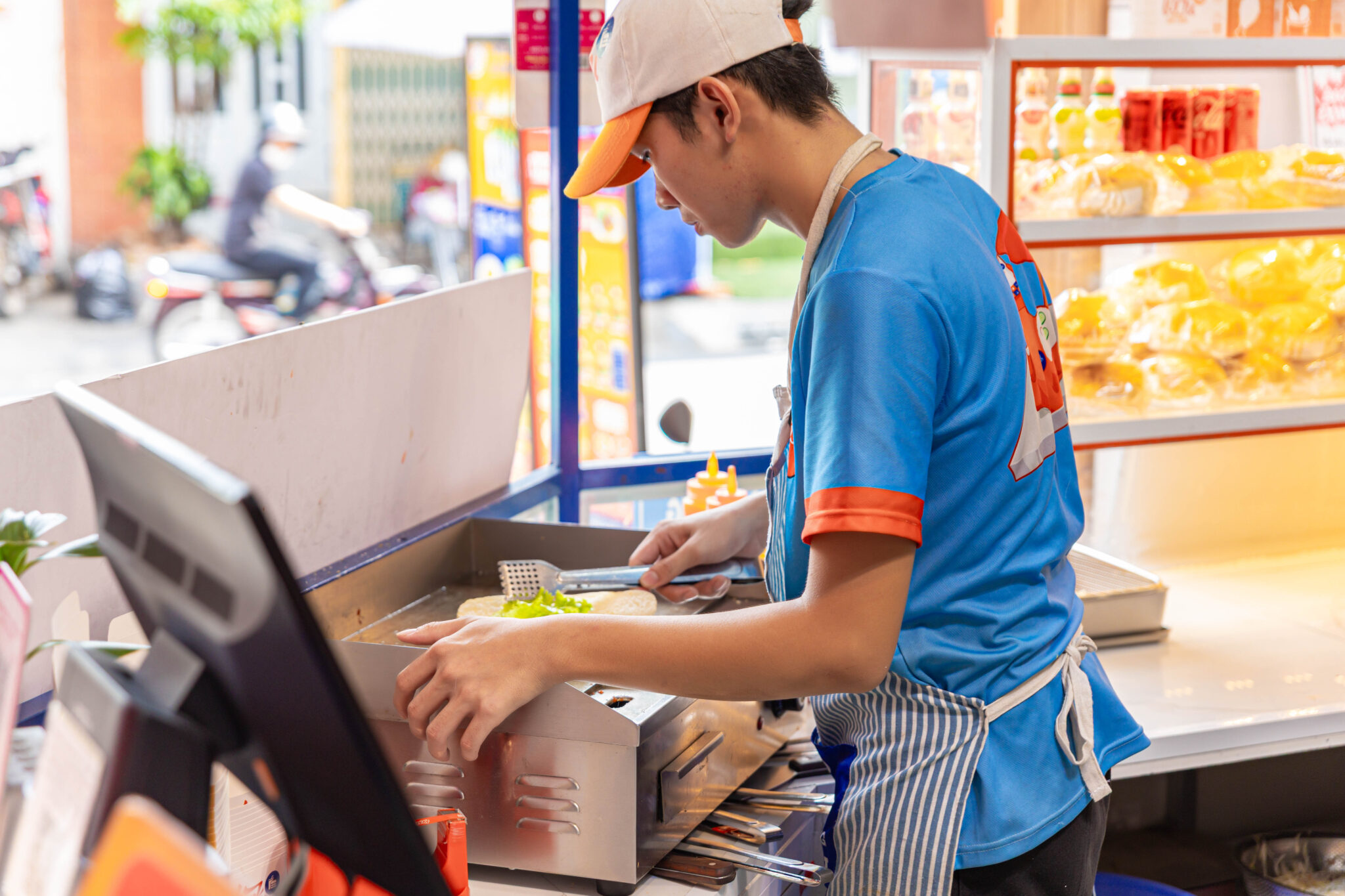 Xe đẩy - vốn thấp, di chuyển tiện lợi