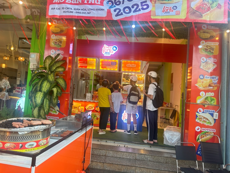 Nhượng quyền thức ăn nhanh Torki Food với 3 loại mô hình linh hoạt 