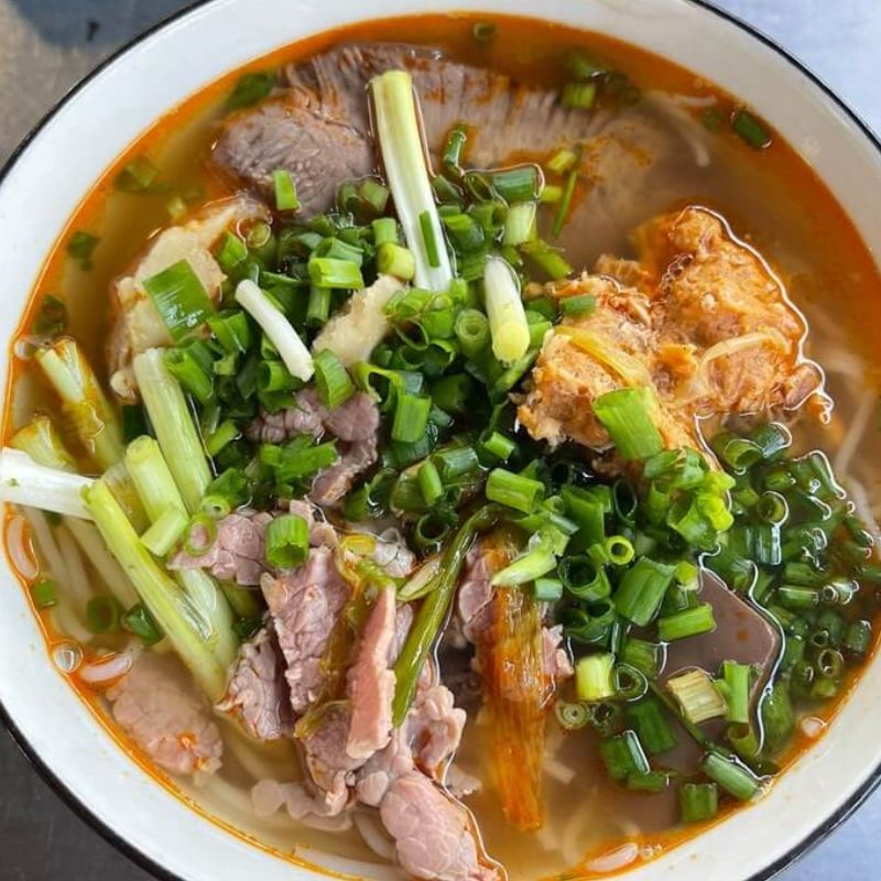 Bún bò Huế 65