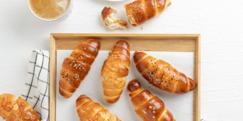 Bánh mì bơ muối Shio pan - Hot trend tại các quán cà phê