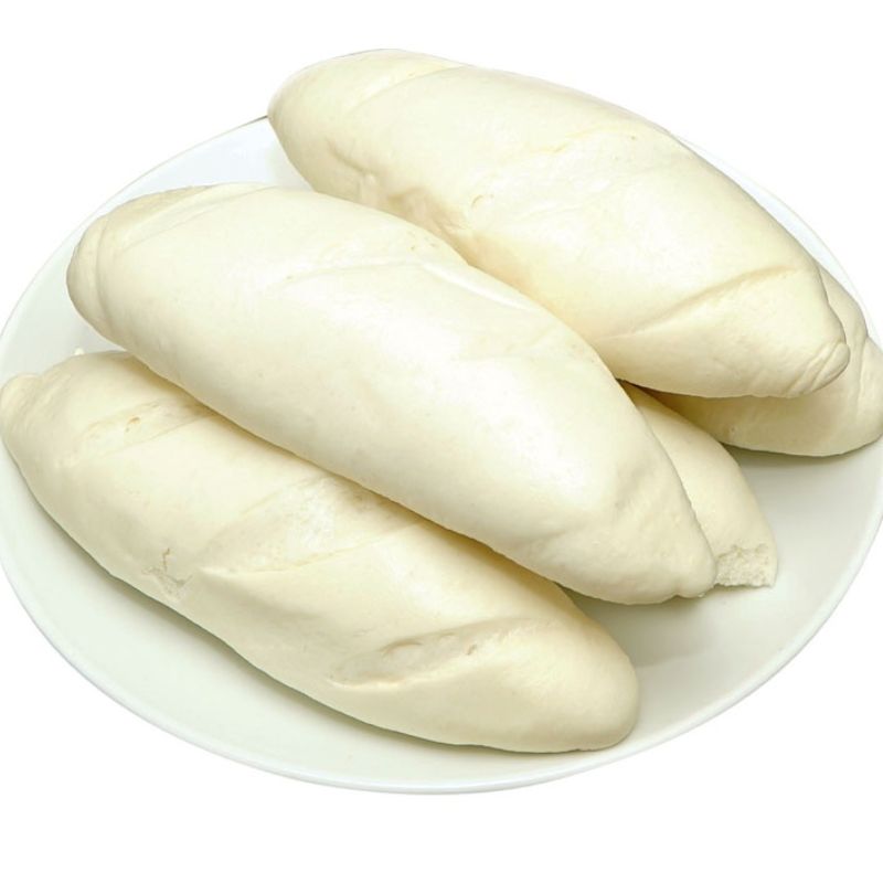 Trộn bột làm bánh mì tươi