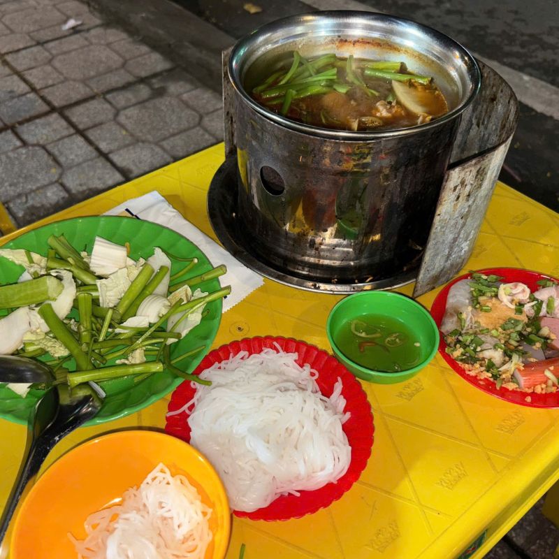 Trải nghiệm lẩu 69.000 cho người mới ăn lần đầu