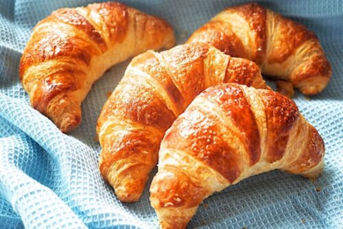 Nguồn gốc của bánh Croissant – Bánh sừng bò từ Áo