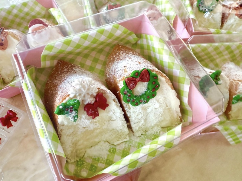 Cách làm bông lan kem tuyết xốp mịn, tan ngay trong miệng