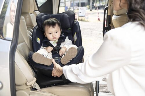 Ghế trẻ em Combi