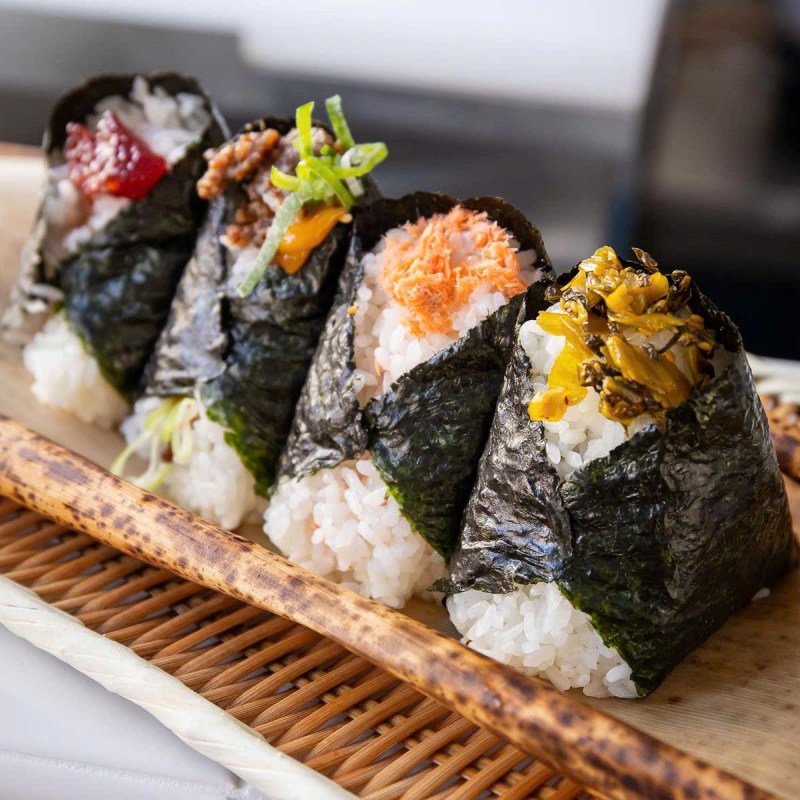 Công Thức Làm Cơm Nắm Onigiri Thơm Ngon, Cực Đơn Giản