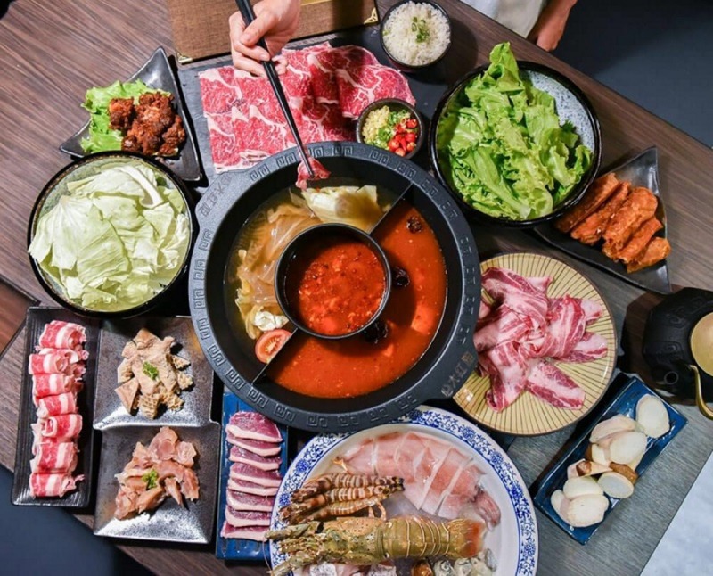 Giá trị văn hóa và ý nghĩa của lẩu cay Tứ Xuyên trong đời sống người Trung Quốc