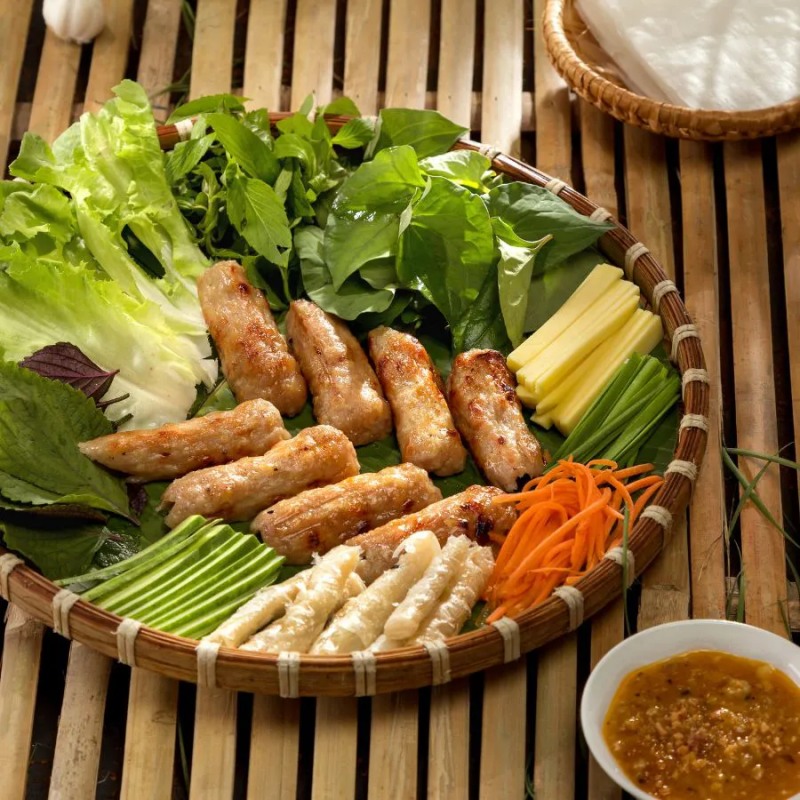 List quán nem nướng Nha Trang ngon gần đây