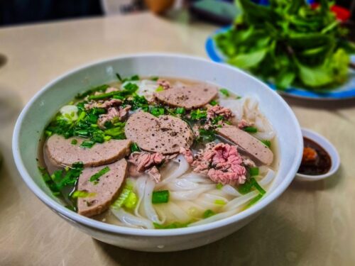 Những di sản truyền thống tạo nên thương hiệu phở Bát Đàn