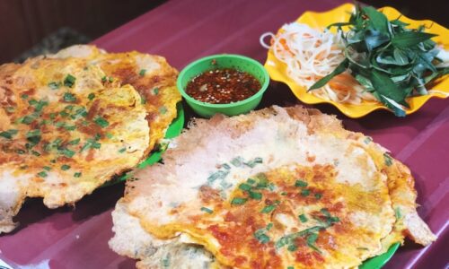 Kỹ thuật chế biến và nghệ thuật trình bày bánh ép Huế làm nên sự khác biệt
