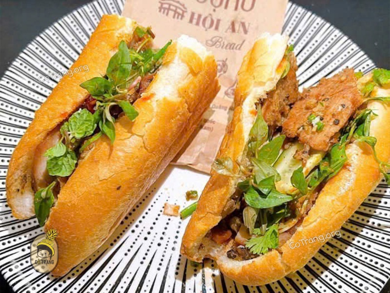 Bánh mì Cô Lành Hội An: Truyền thống và gia truyền đậm đà