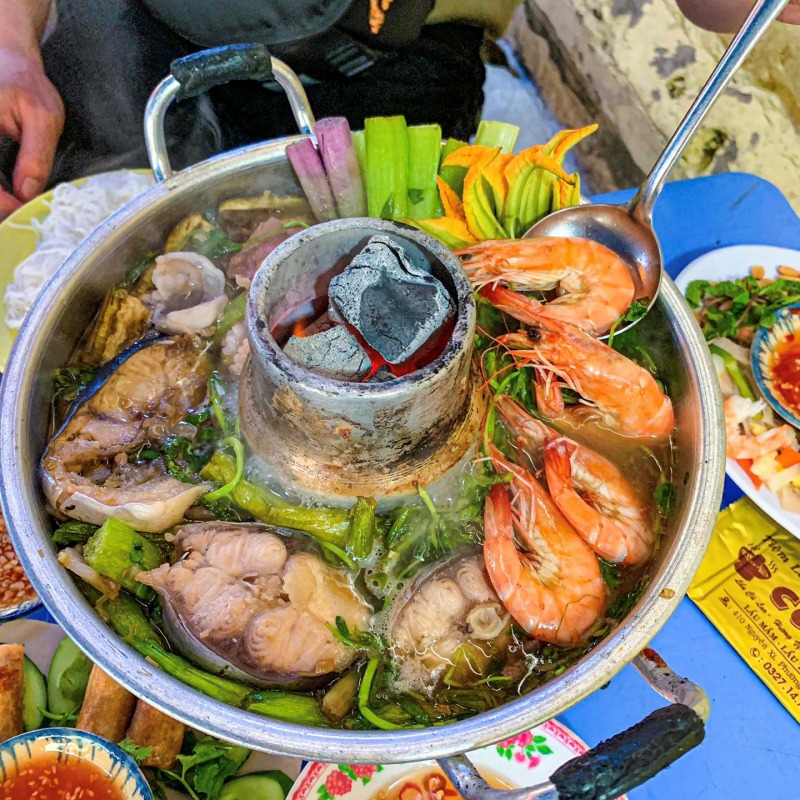 Review món lẩu cù lao, đặc sản miền Tây sông nước