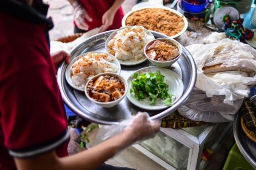 Bánh cuốn Bà Hoành: hương vị truyền thống  giữa lòng Hà Nội