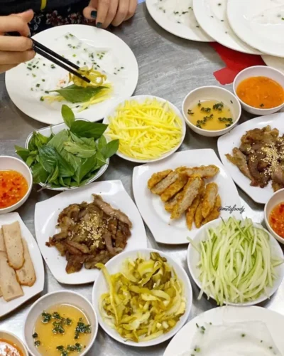 Bánh Ướt Chồng Đĩa 1k
