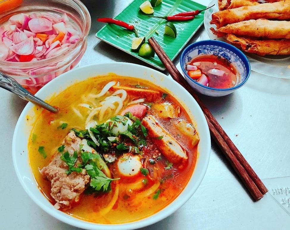 bánh canh ruộng đà nẵng