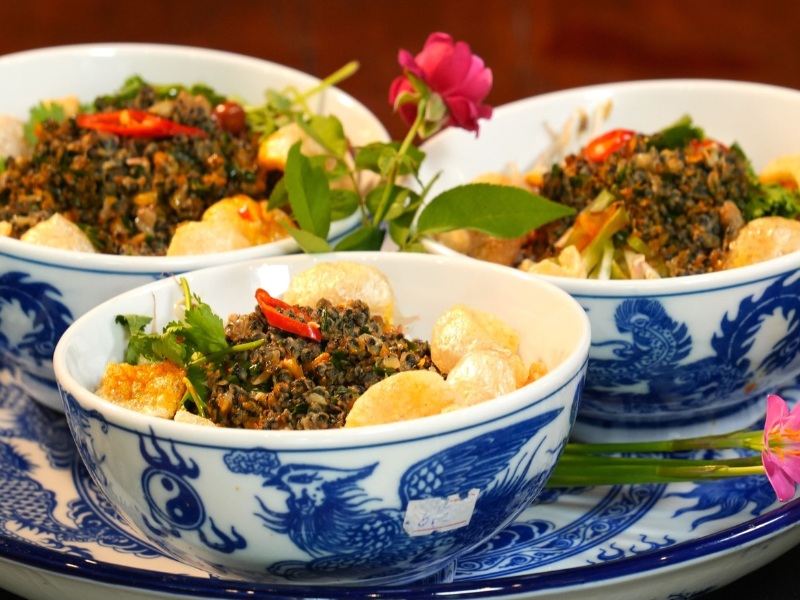cơm hến Huế