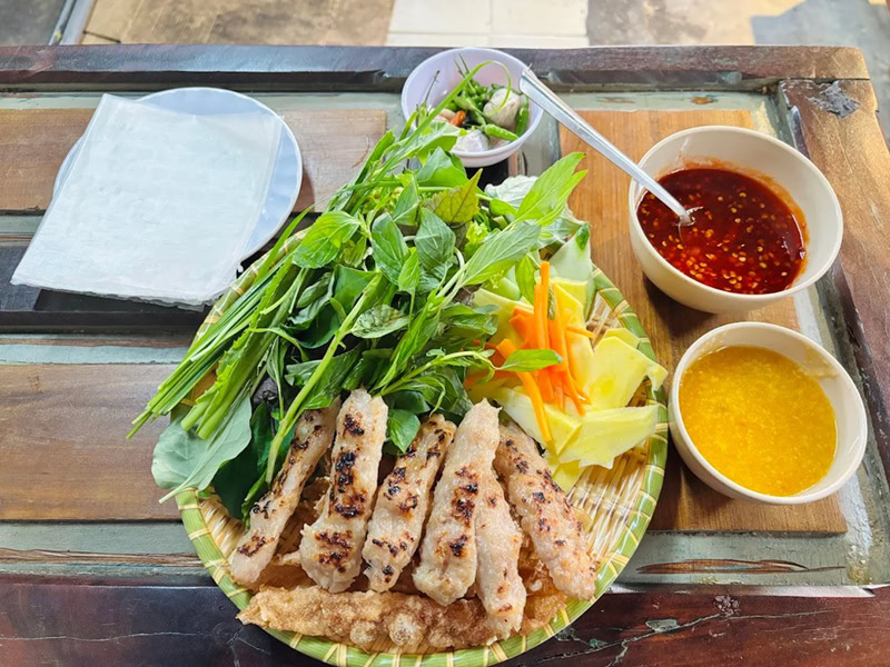 quan nem nướng ninh hoà ngon