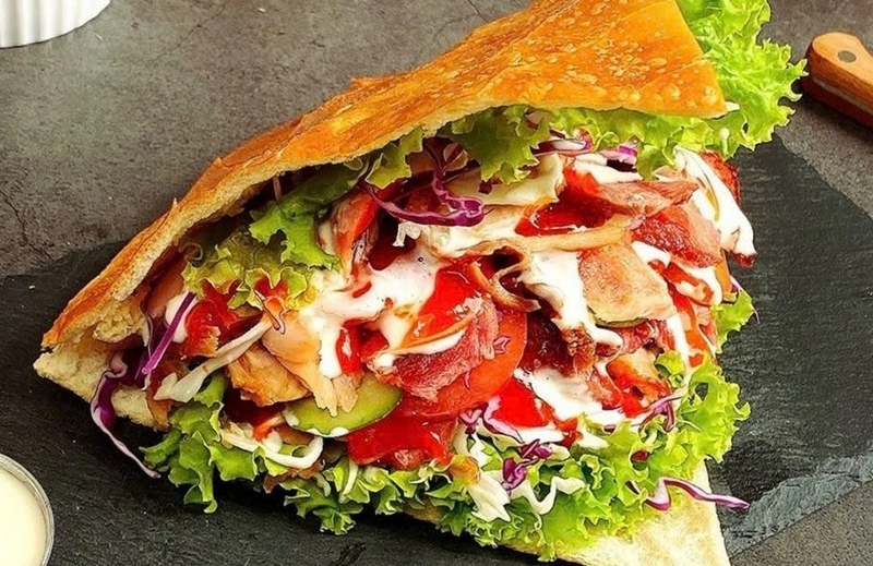 bánh mì tam giác